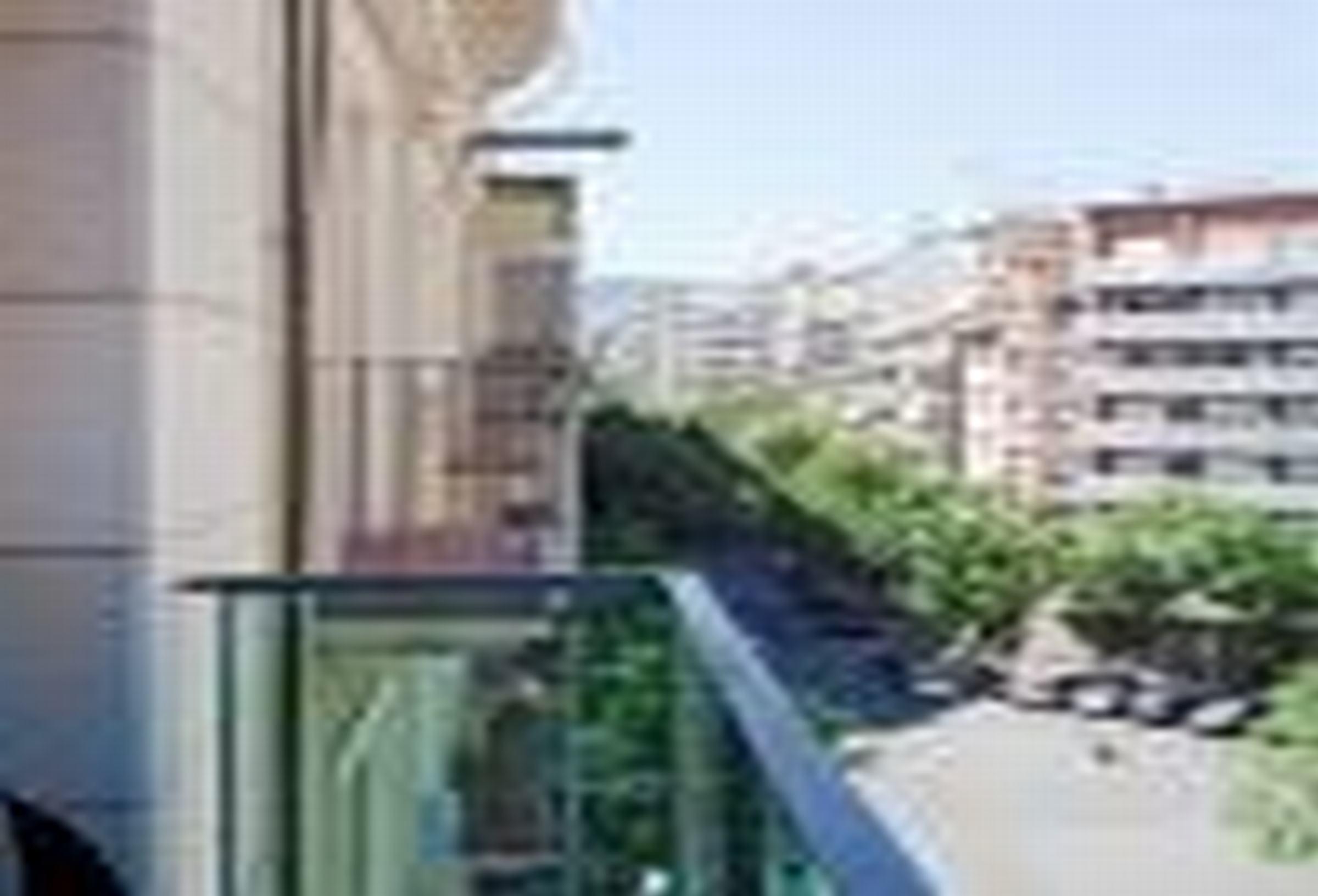 Ainb Sagrada Familia Apartments Барселона Экстерьер фото